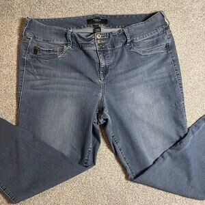 TORRID Denim 22R 3-Button Stretch Jeans Jegging Blue